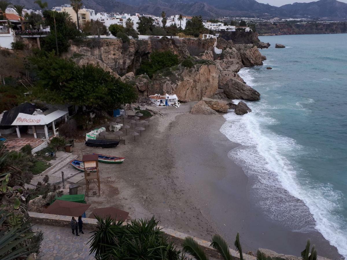 Calle Antonio Millon Nerja Exterior foto