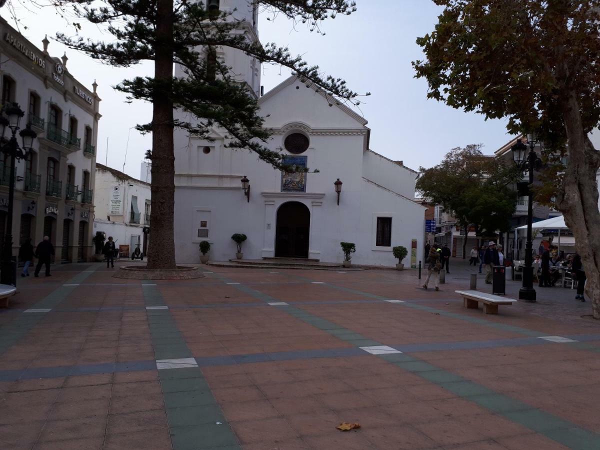Calle Antonio Millon Nerja Exterior foto